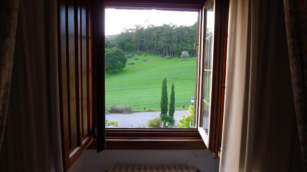 Pazo De Terrafeita Trabada Ruang foto