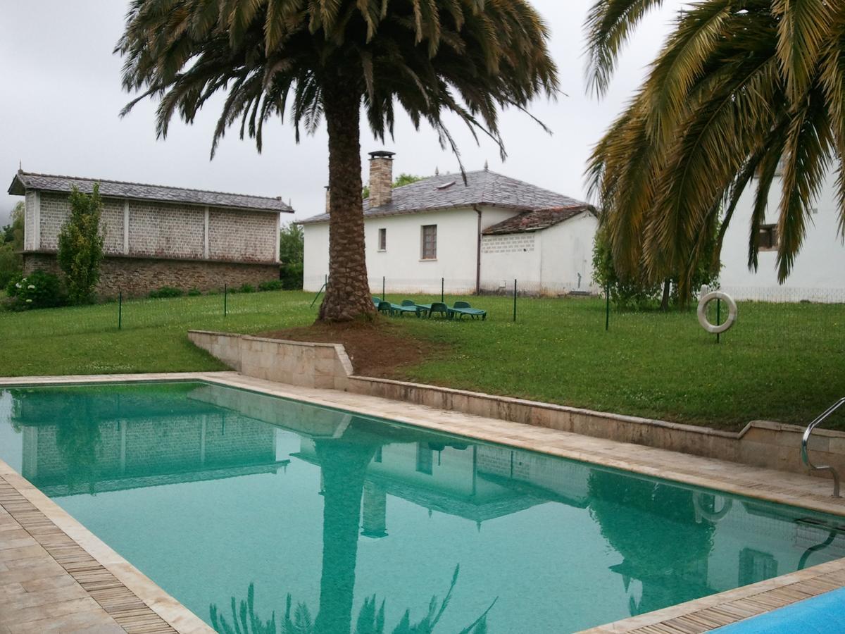 Pazo De Terrafeita Trabada Ruang foto